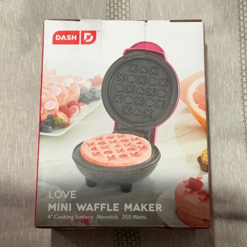 Mini waffle maker - Picture 3 of 3